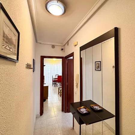 016 Happiness - Alicante